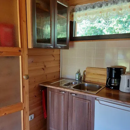 Semesterbostad Avara Terrassiga Merelaehedane Puhkemaja Muhus